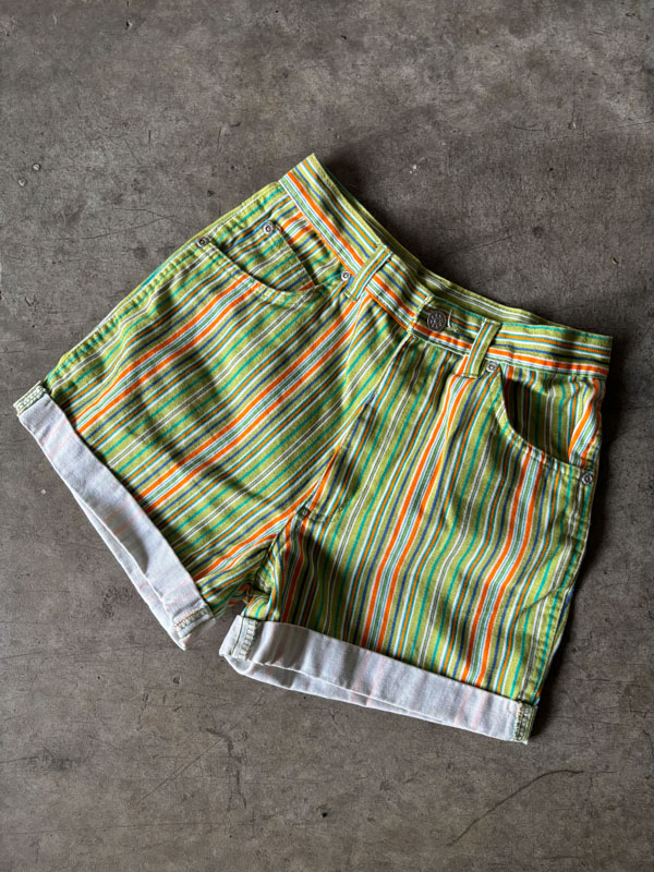 Short taille haute colori