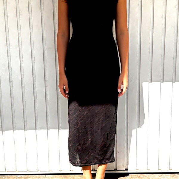 Robe longue noir à motif